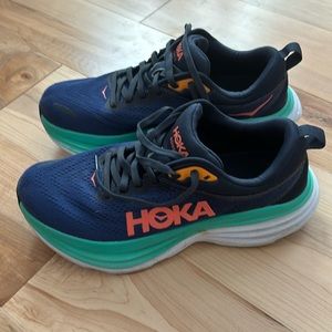 Hoka Bondi 8